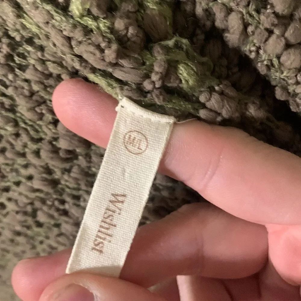 3for$20 Cardigan with pockets m/L - Picture 3 of 3